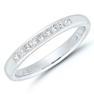 Princess cut diamonds set in a white gold band